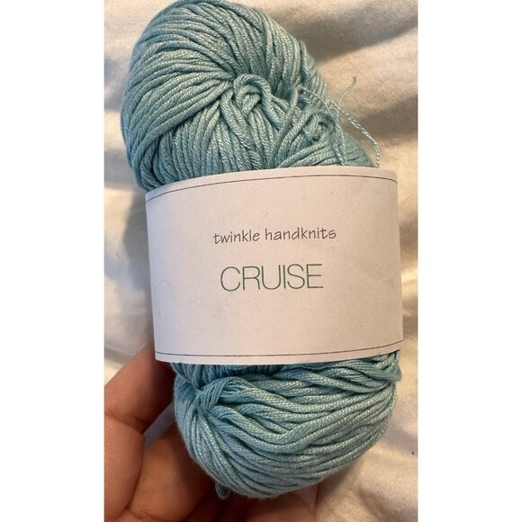 TWINKLE HANDKNITS CRUISE Yarn ~ Color # 34 Capri Blue ~ 120yds/50g ~ Lot 9 skein - Picture 3 of 6